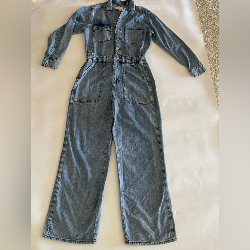 Universal Thread Women's Stylish Classic Blue Denim Overalls Jumpsuit